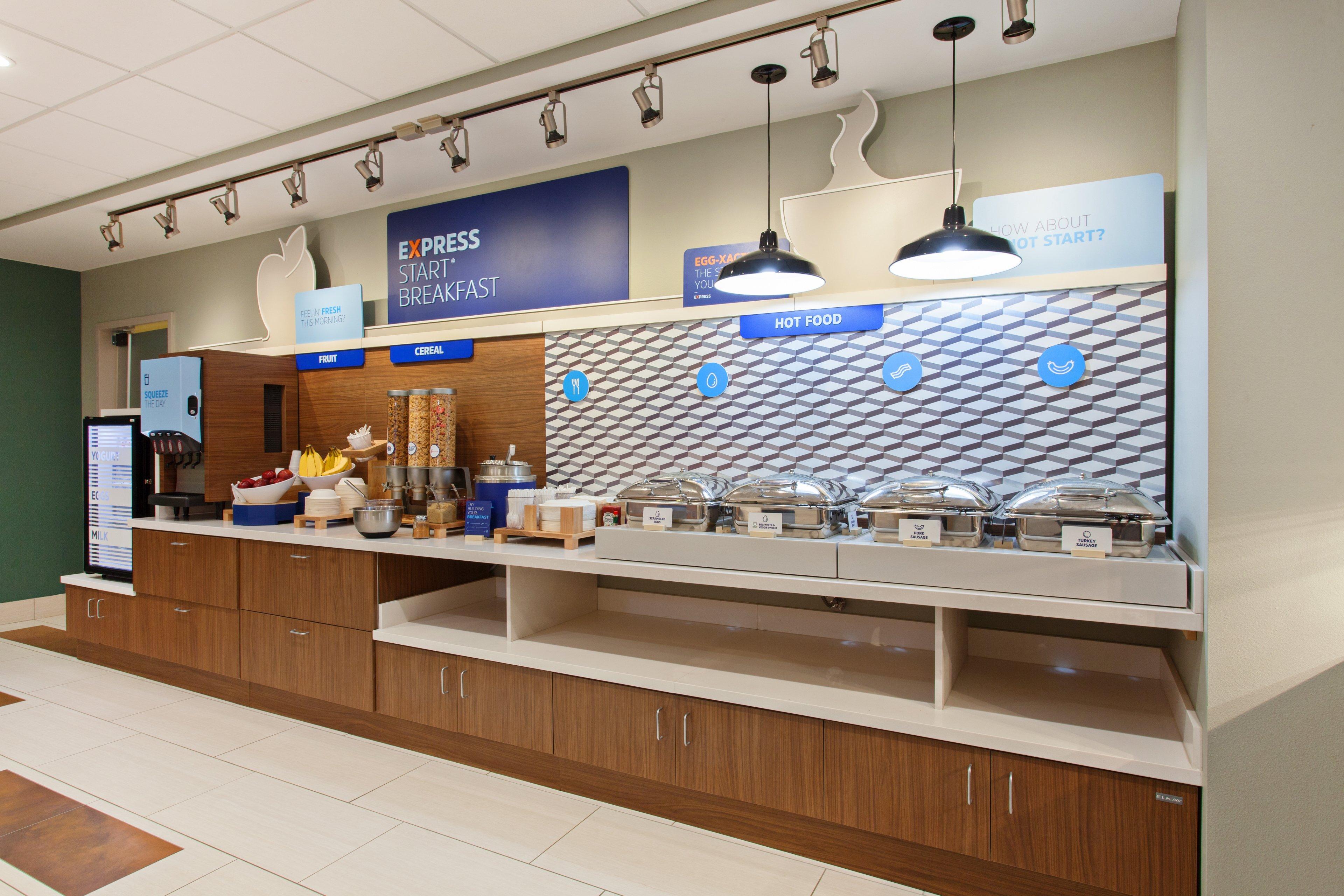 Holiday Inn Express & Suites - King George - Dahlgren By Ihg Alden Екстериор снимка