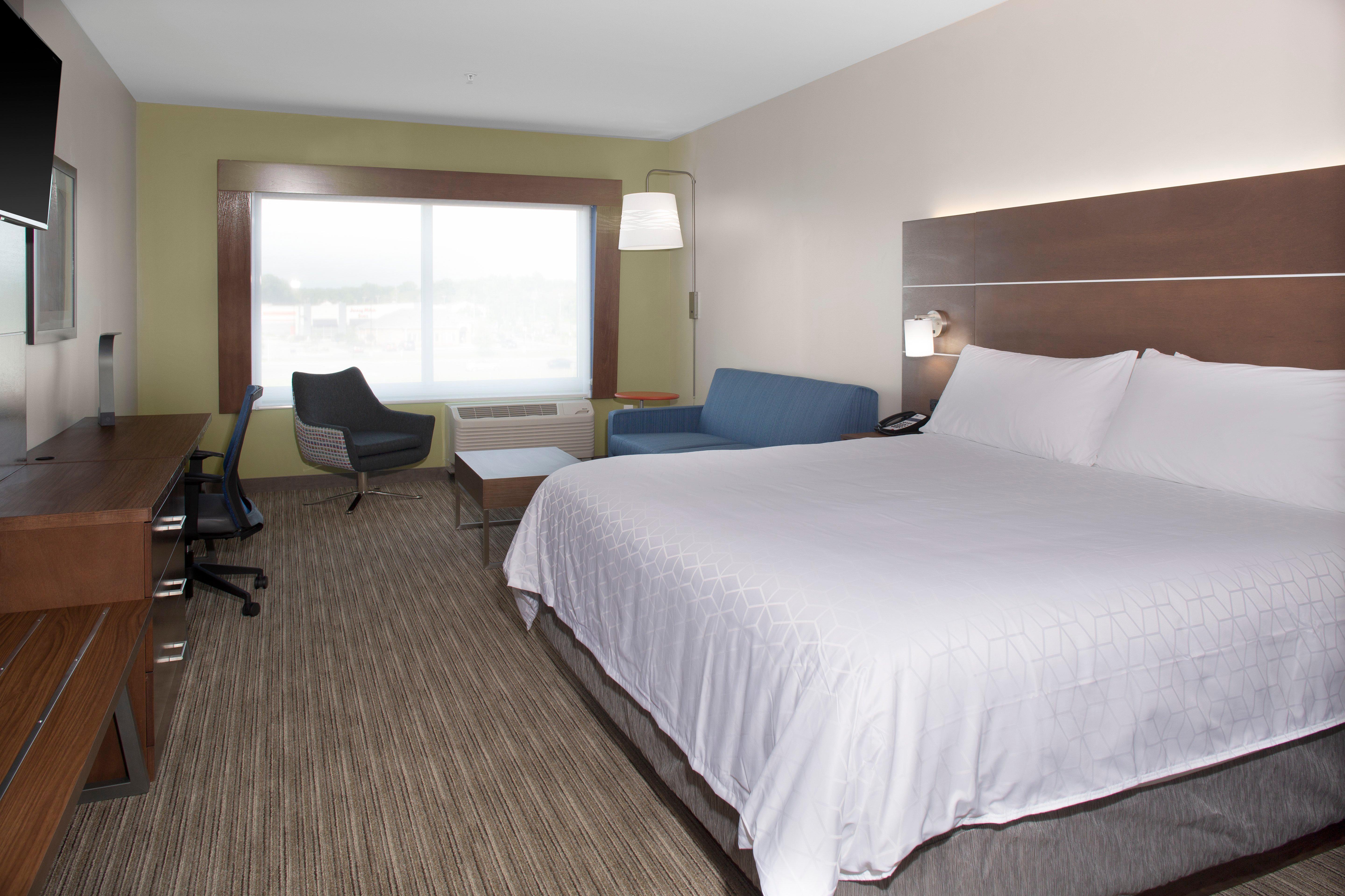 Holiday Inn Express & Suites - King George - Dahlgren By Ihg Alden Екстериор снимка